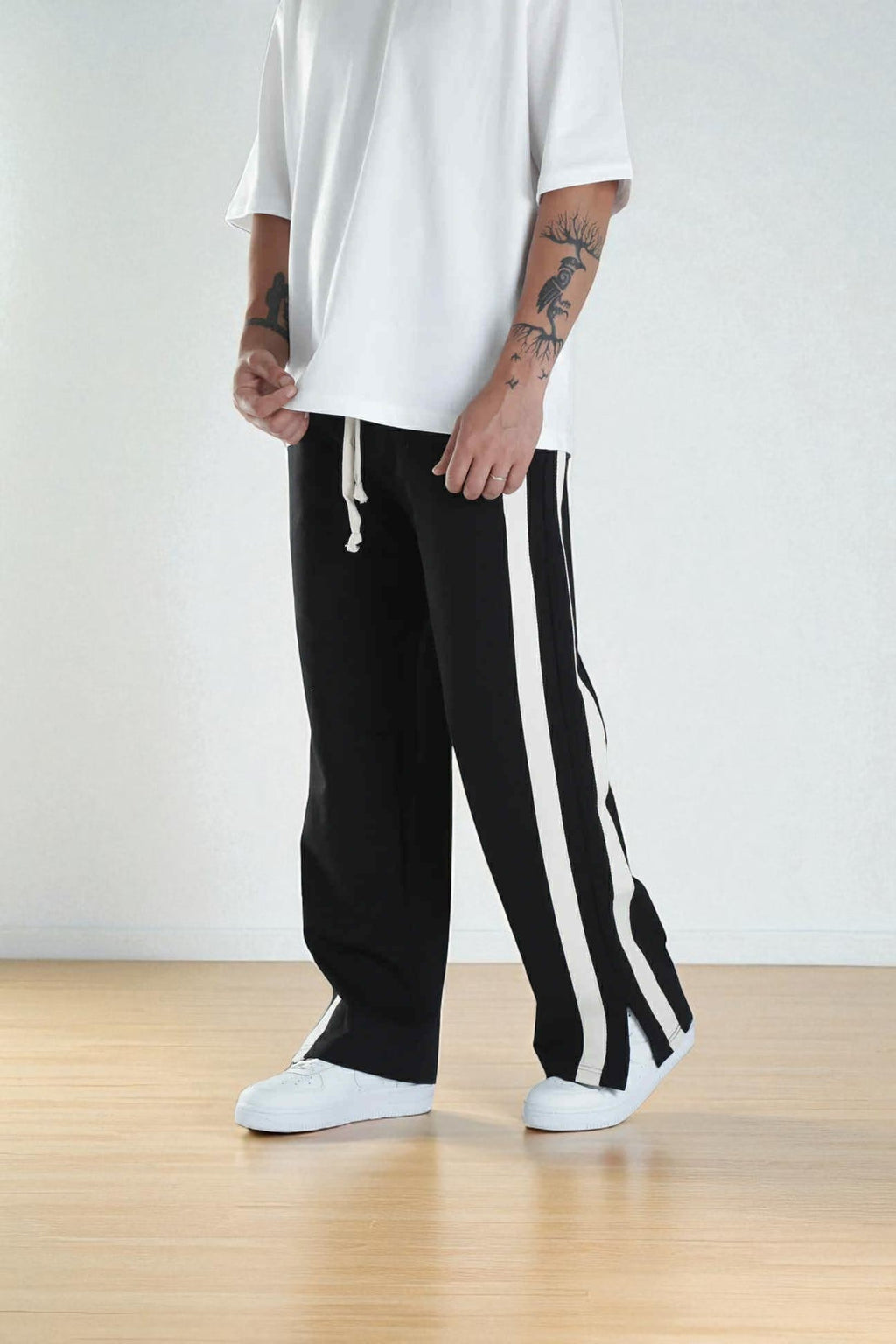 Jogger X2Z Con Rayas Blancas Laterales | Streetwear Premium 🔥